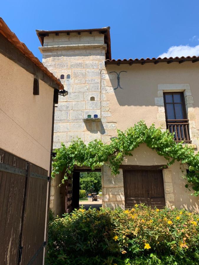 Grande Villa Au Coeur De La Dordogne Paussac-et-Saint-Vivien Exterior photo